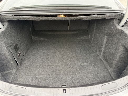 Used 2019 Chevrolet Impala LT image 30