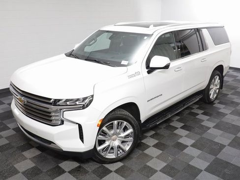 Certified 2021 Chevrolet Suburban High Country image 2