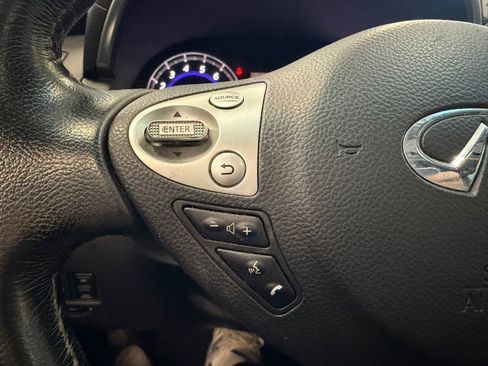 Used 2016 INFINITI QX70 2WD w/ Premium Package image 45