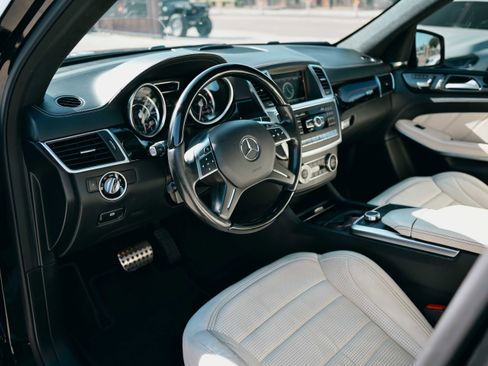 Used 2015 Mercedes-Benz GL 63 AMG 4MATIC w/ Accessory Chrome Package image 8