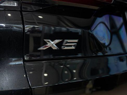 Used 2026 BMW X5 xDrive40i w/ Premium Package AWD/4WD image 10