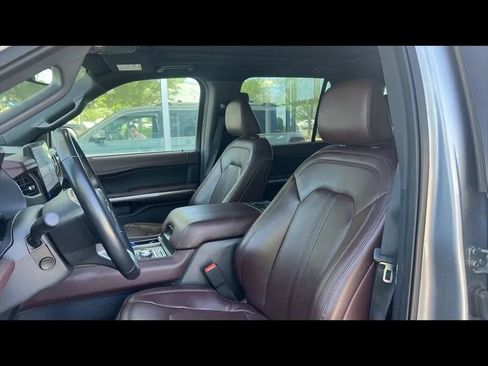 Used 2024 Ford Expedition Max Limited AWD/4WD image 9