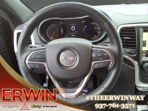 Used 2018 Jeep Grand Cherokee Limited AWD/4WD image 17