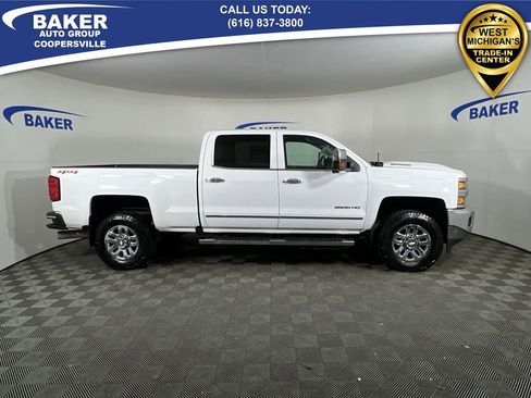 Used 2017 Chevrolet Silverado 2500 LTZ w/ Duramax Plus Package image 10