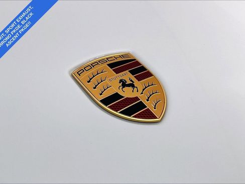 Used 2025 Porsche 911 Carrera image 30