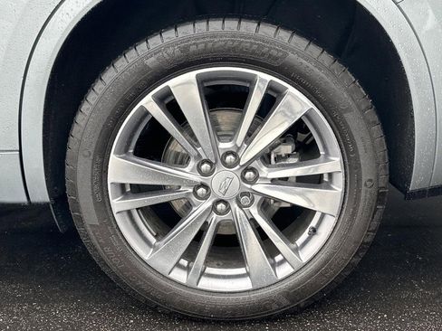 Certified 2024 Cadillac XT6 Premium Luxury image 7