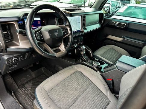Used 2022 Ford Bronco Outer Banks image 15