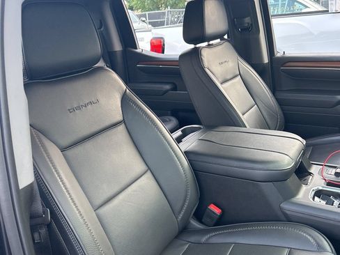 Used 2023 GMC Sierra 1500 Denali w/ Denali Reserve Package AWD/4WD image 22