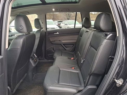 Used 2023 Volkswagen Atlas SEL image 10