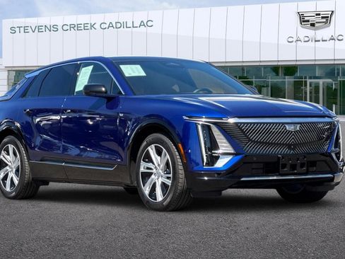 Certified 2024 Cadillac Lyriq Tech w/ Driver Assist Package AWD/4WD image 1