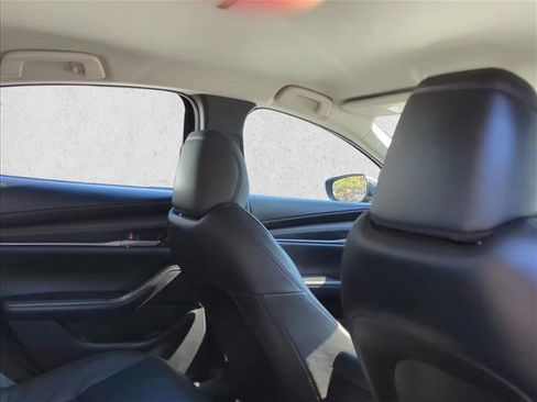 Used 2025 MAZDA MAZDA3 s image 19