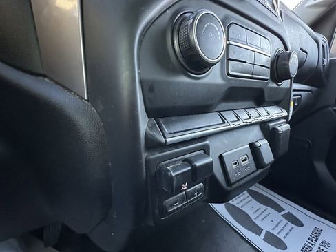 Used 2022 Chevrolet Silverado 2500 W/T w/ WT Convenience Package image 13