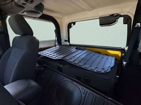 Used 2011 Jeep Wrangler Sport AWD/4WD image 9