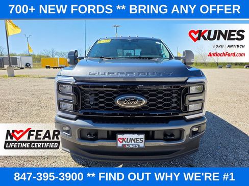 New 2026 Ford F250 XLT w/ XLT Premium Package AWD/4WD image 2