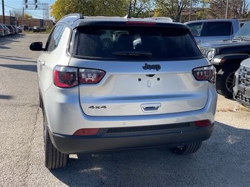 New 2026 Jeep Compass Limited image 25