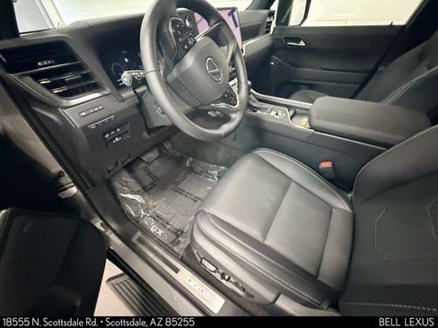 Certified 2026 Lexus GX 550 w/ Accessory Package (2T) AWD/4WD image 14