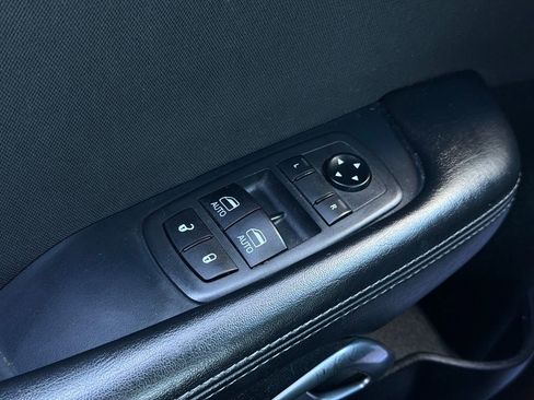 Used 2021 Dodge Challenger SXT RWD image 16