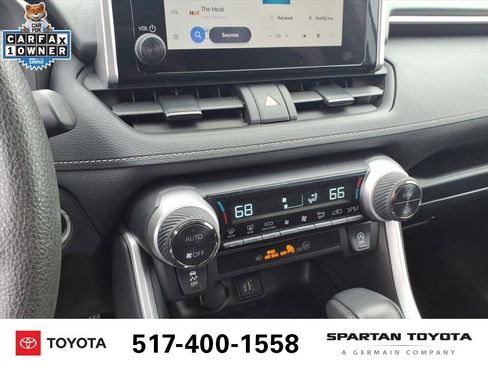 Used 2025 Toyota RAV4 XLE AWD/4WD image 21