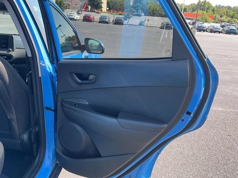 Used 2022 Hyundai Kona SEL AWD/4WD image 31
