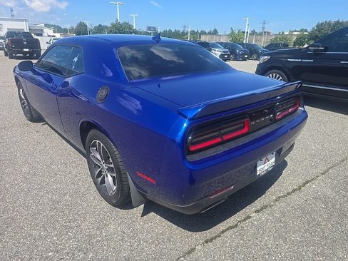 Used 2019 Dodge Challenger SXT w/ Plus Package AWD/4WD image 7