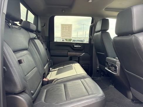 Used 2023 GMC Sierra 2500 Denali w/ Denali Ultimate Package AWD/4WD image 20