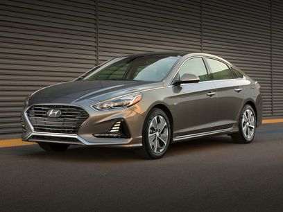 Used 2018 Hyundai Sonata Limited w/ Ultimate Package 02