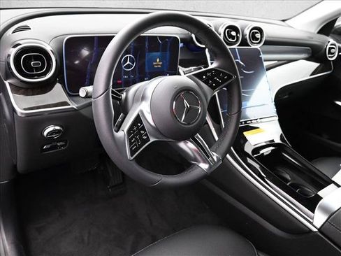 Certified 2025 Mercedes-Benz GLC 350e 4MATIC image 10