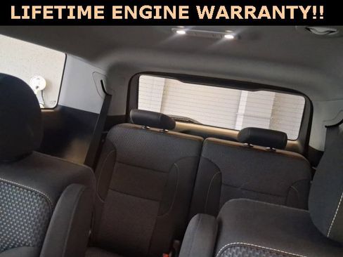 Used 2023 GMC Acadia SLE w/ Driver Convenience Package image 21