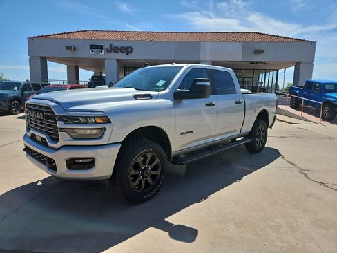 Used 2026 RAM 2500 Big Horn AWD/4WD image 1