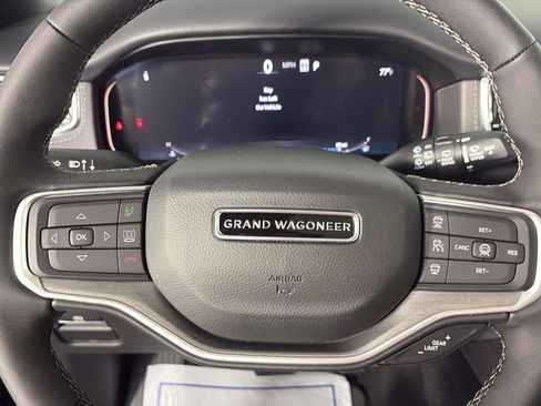 New 2026 Jeep Grand Wagoneer Limited AWD/4WD image 17