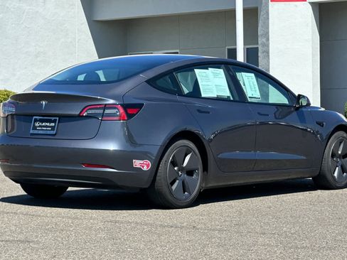 Used 2023 Tesla Model 3 Standard Range RWD image 2