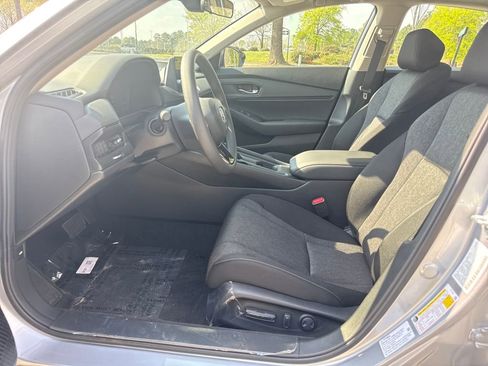 New 2026 Honda Accord SE image 11