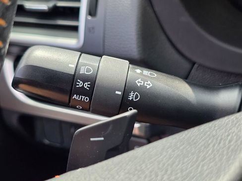 Used 2017 Subaru Crosstrek 2.0i Limited image 45