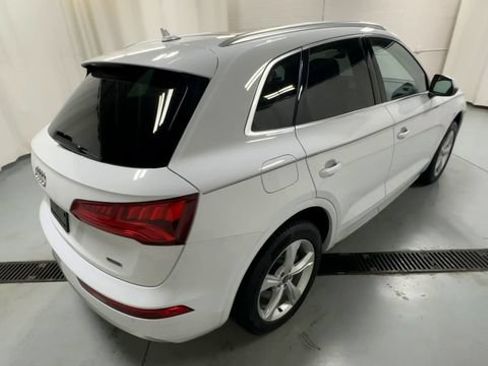 Used 2020 Audi Q5 2.0T Premium Plus w/ Premium Plus Package AWD/4WD image 8