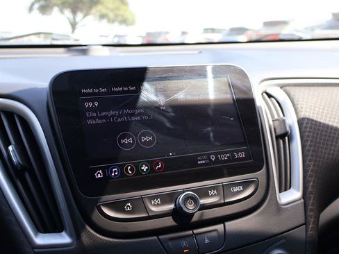 Used 2023 Chevrolet Malibu LT FWD image 19