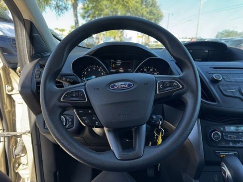 Used 2018 Ford Escape SE w/ Ford Safe & Smart Package image 29