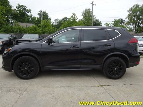Used 2018 Nissan Rogue S AWD/4WD image 6