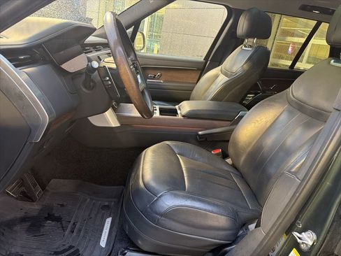 Used 2023 Land Rover Range Rover SE image 14