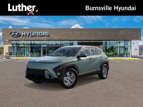 New 2026 Hyundai Kona SE image 1