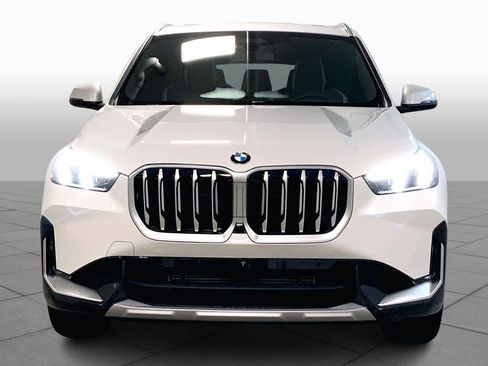New 2026 BMW X1 xDrive28i w/ Technology Package AWD/4WD image 3