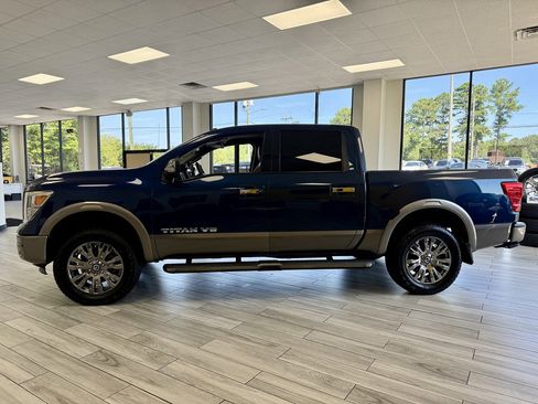 Used 2018 Nissan Titan Platinum Reserve w/ Platinum Utility Package image 4