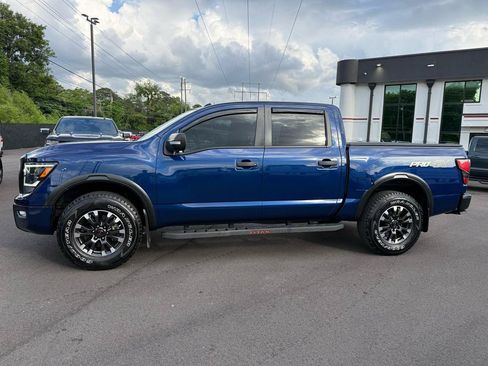 Used 2020 Nissan Titan PRO-4X w/ Pro-4x Convenience Package AWD/4WD image 4