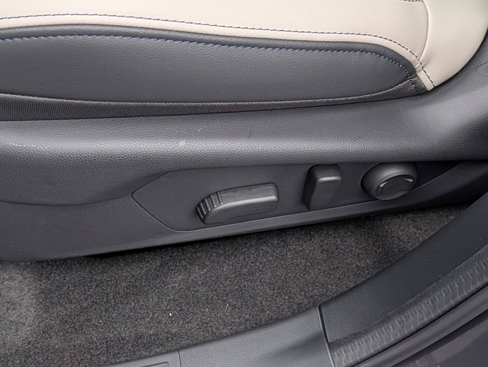 New 2026 Subaru Forester Limited AWD/4WD image 26