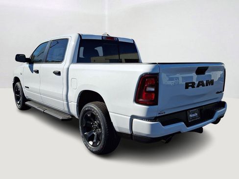 New 2026 RAM 1500 Express AWD/4WD image 5