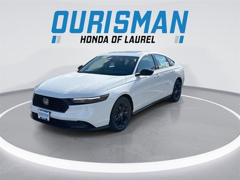 New 2025 Honda Accord SE image 4