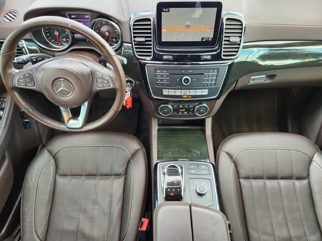 Used 2018 Mercedes-Benz GLS 450 4MATIC image 26