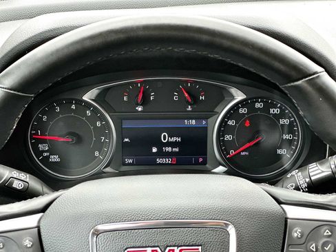 Used 2024 GMC Terrain SLT AWD/4WD image 21