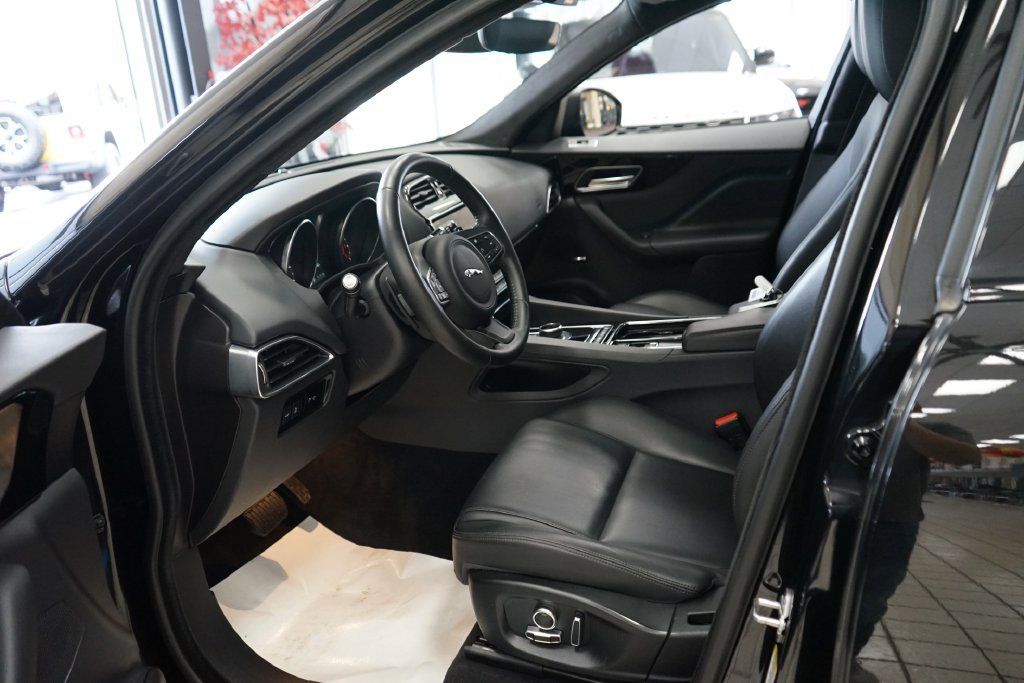 Used 2020 Jaguar F-PACE Premium AWD/4WD image 27