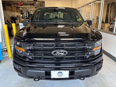 New 2026 Ford F150 XLT w/ Equipment Group 302A MID AWD/4WD image 3