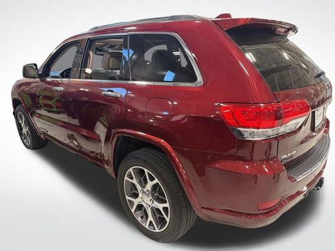 Used 2019 Jeep Grand Cherokee Overland AWD/4WD image 4